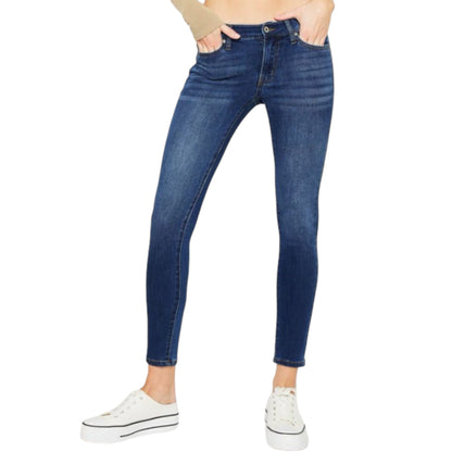 Mid Rise Super Skinny Jean